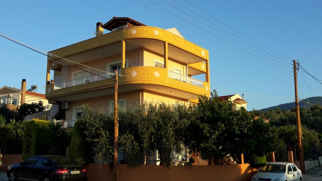 Villa Rafaela يميناريا المظهر الخارجي الصورة