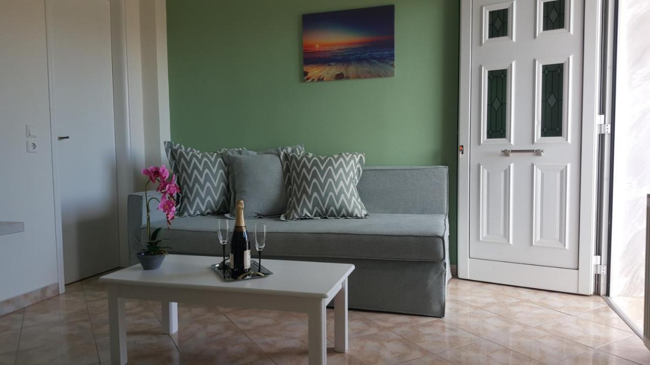 Villa Rafaela يميناريا المظهر الخارجي الصورة