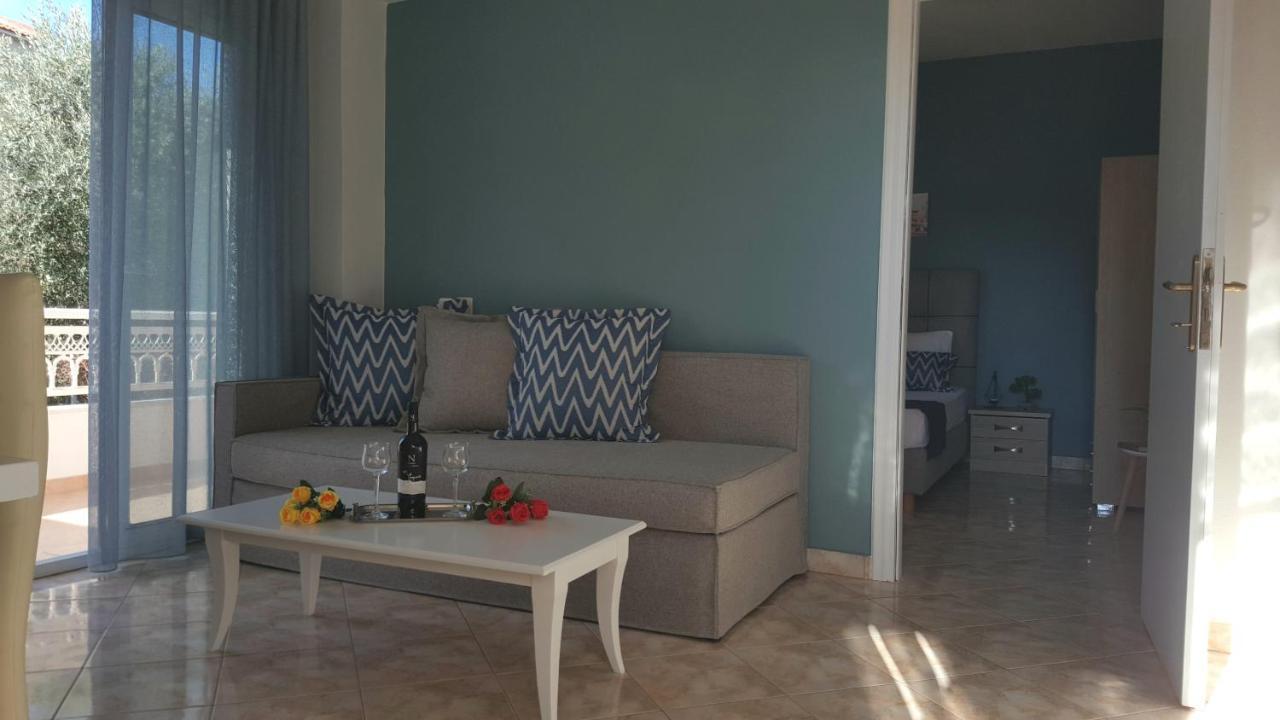 Villa Rafaela يميناريا المظهر الخارجي الصورة