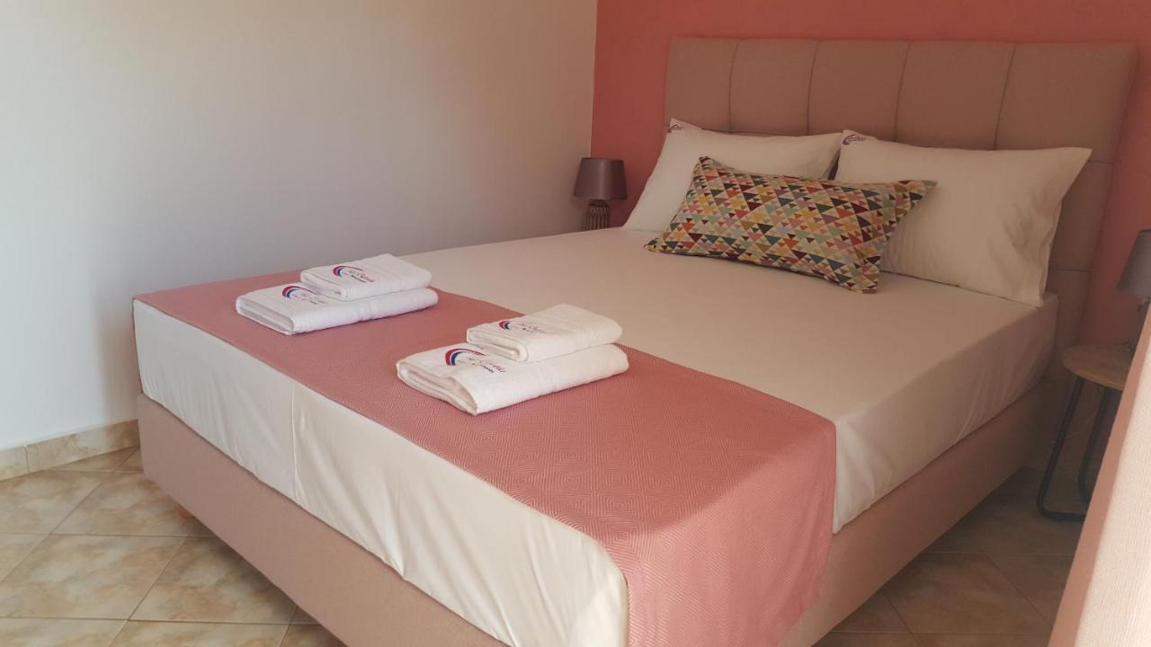 Villa Rafaela يميناريا المظهر الخارجي الصورة