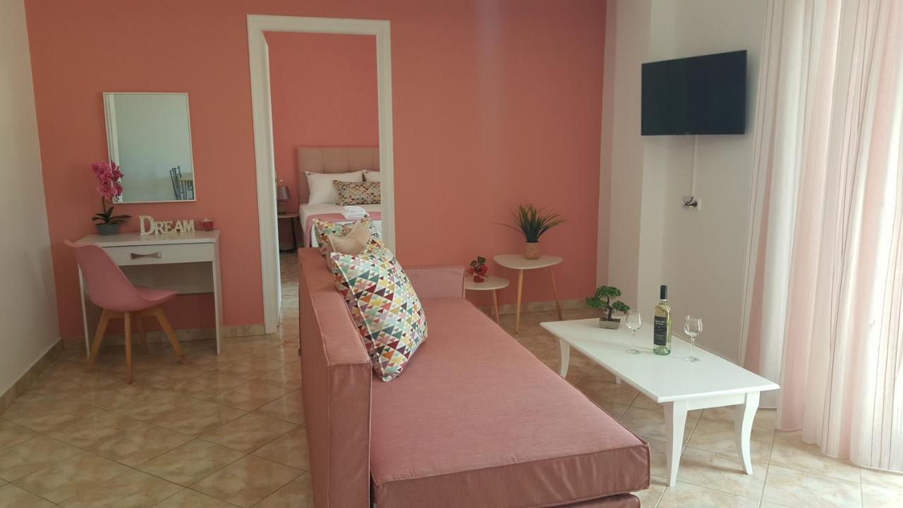 Villa Rafaela يميناريا المظهر الخارجي الصورة