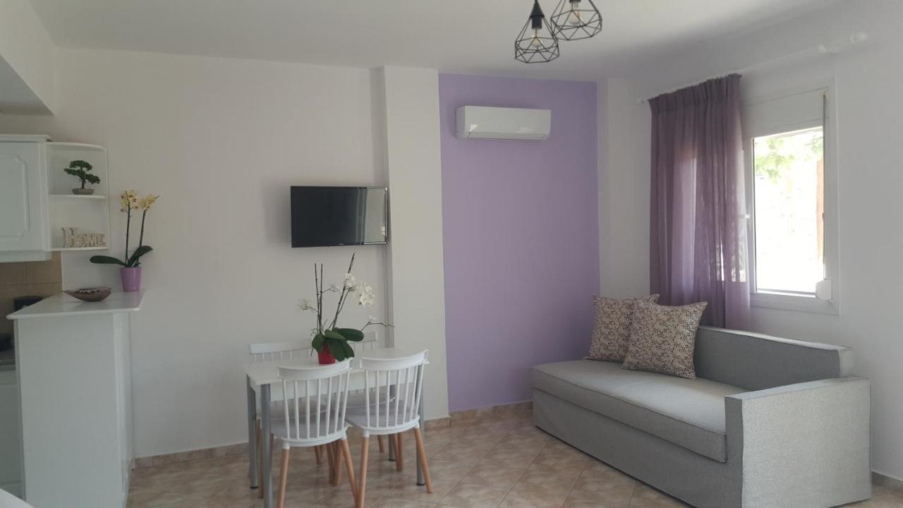 Villa Rafaela يميناريا المظهر الخارجي الصورة