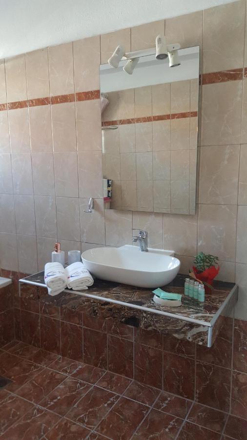 Villa Rafaela يميناريا المظهر الخارجي الصورة
